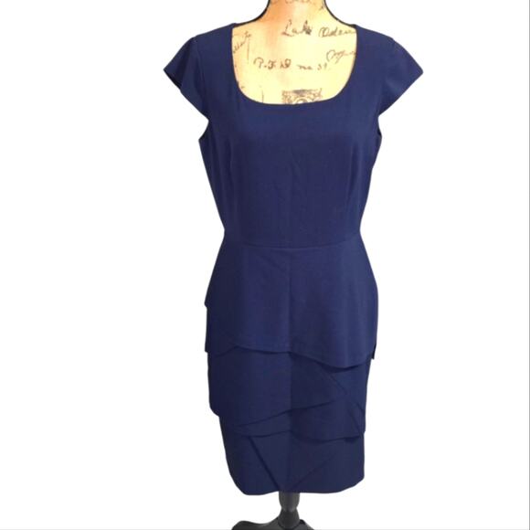 CALVIN KLEIN Navy Modest Demure Feminine Knee Length Tiered Sheath Dress Size 10 - Picture 1 of 8